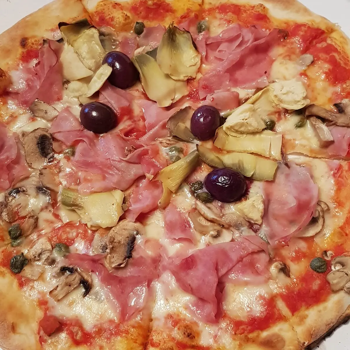 Pizza Quattro Stagioni