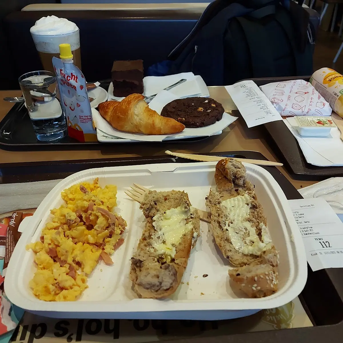 Ham And Eggs Buttercroissant Triple Schoko Cookie