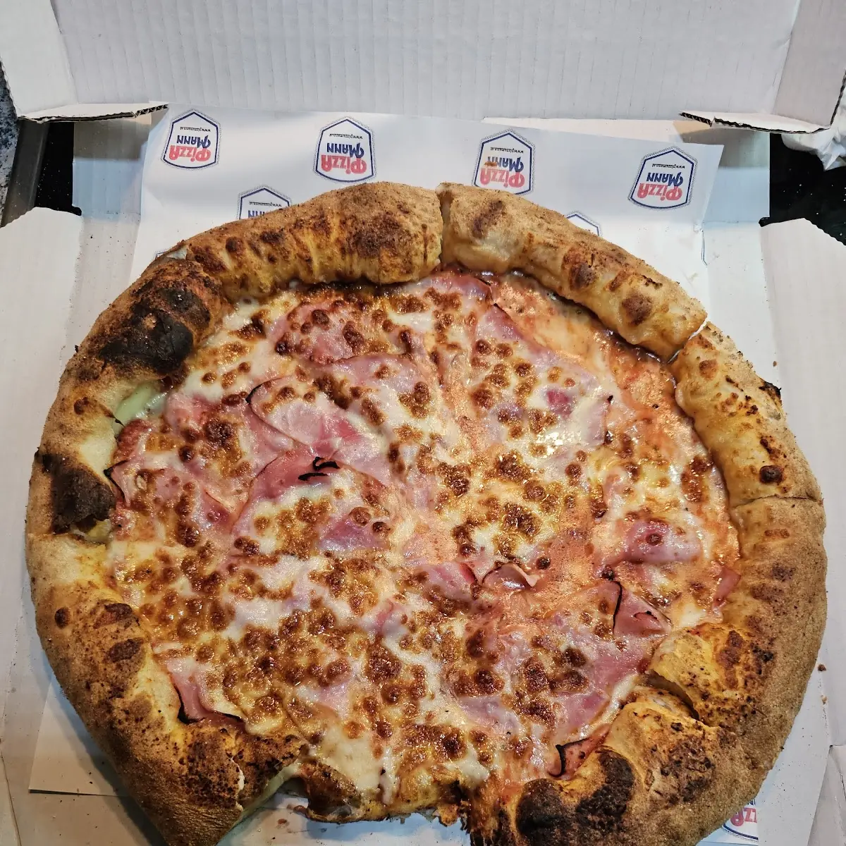 American Pizza Ham Lovers