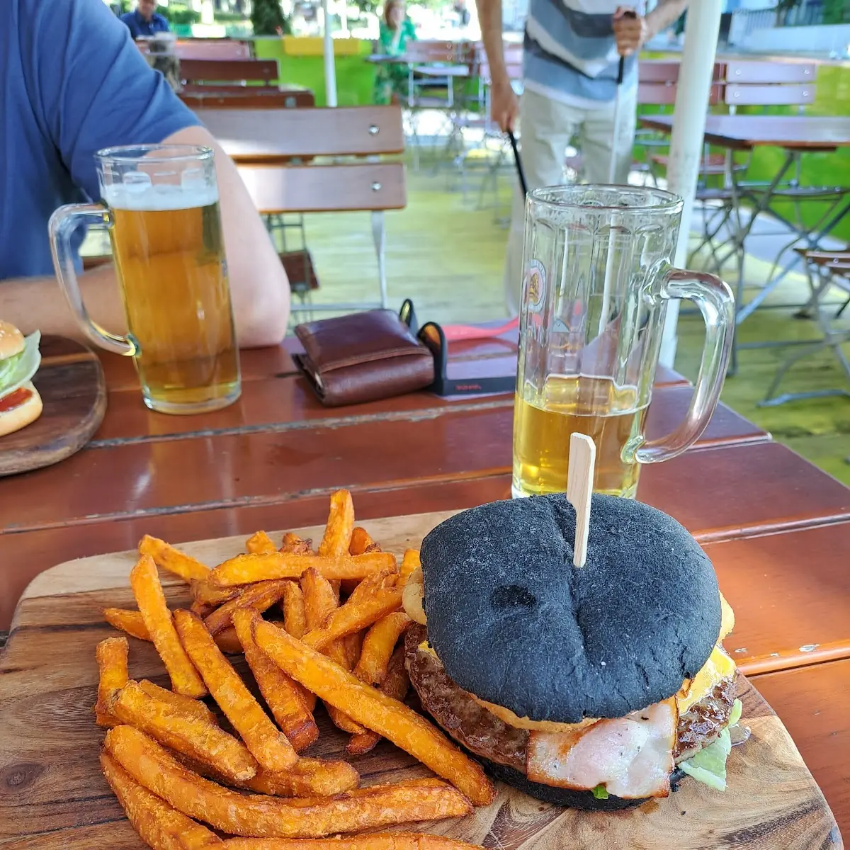 Black Burger