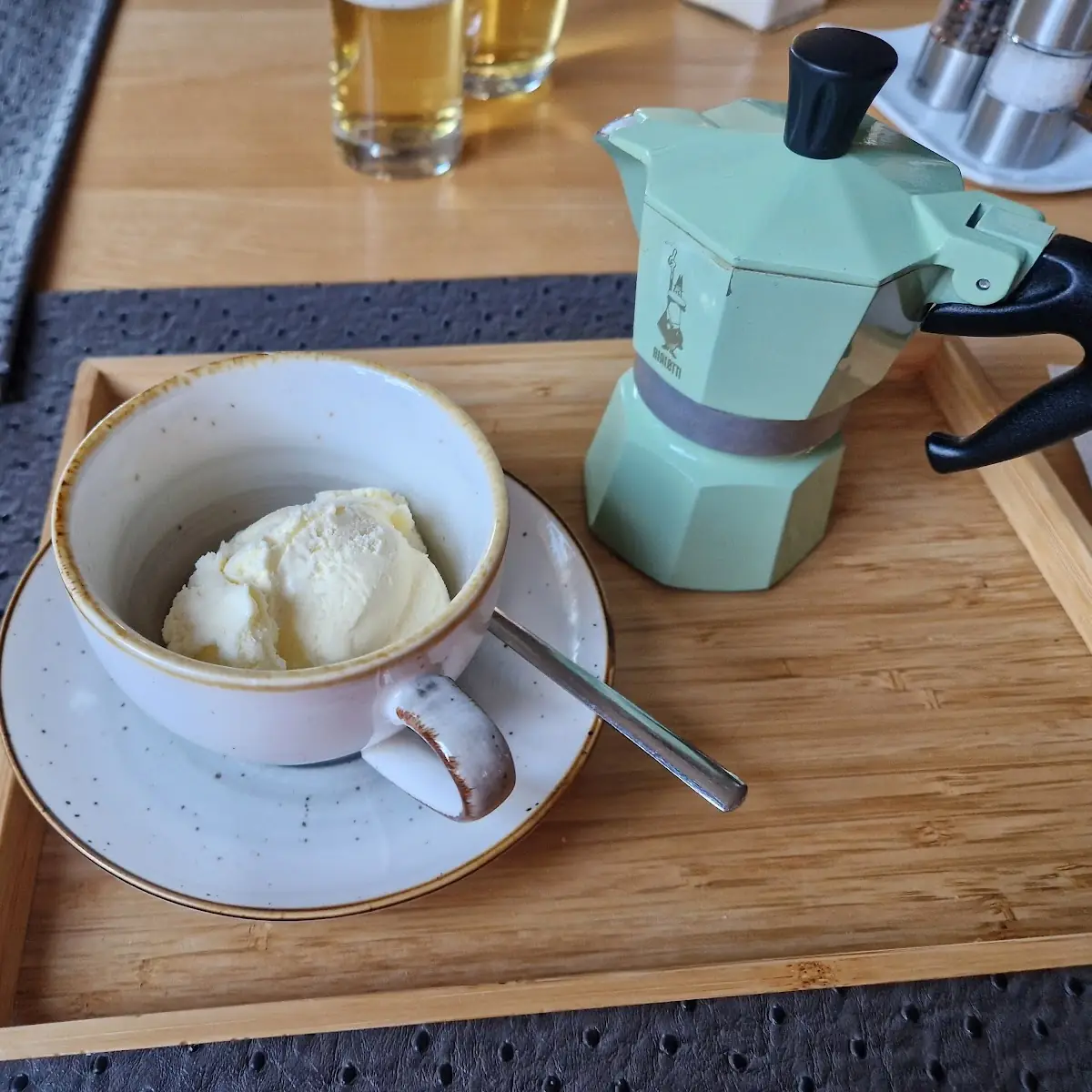 Cafe Affogato, Hotel und Wirt Wallner