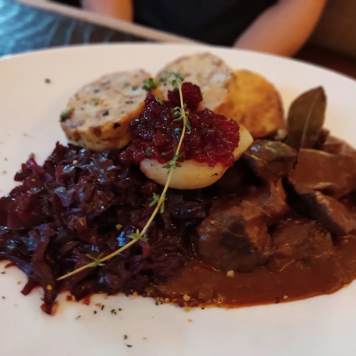 Wildragout, Hotel und Wirt Wallner