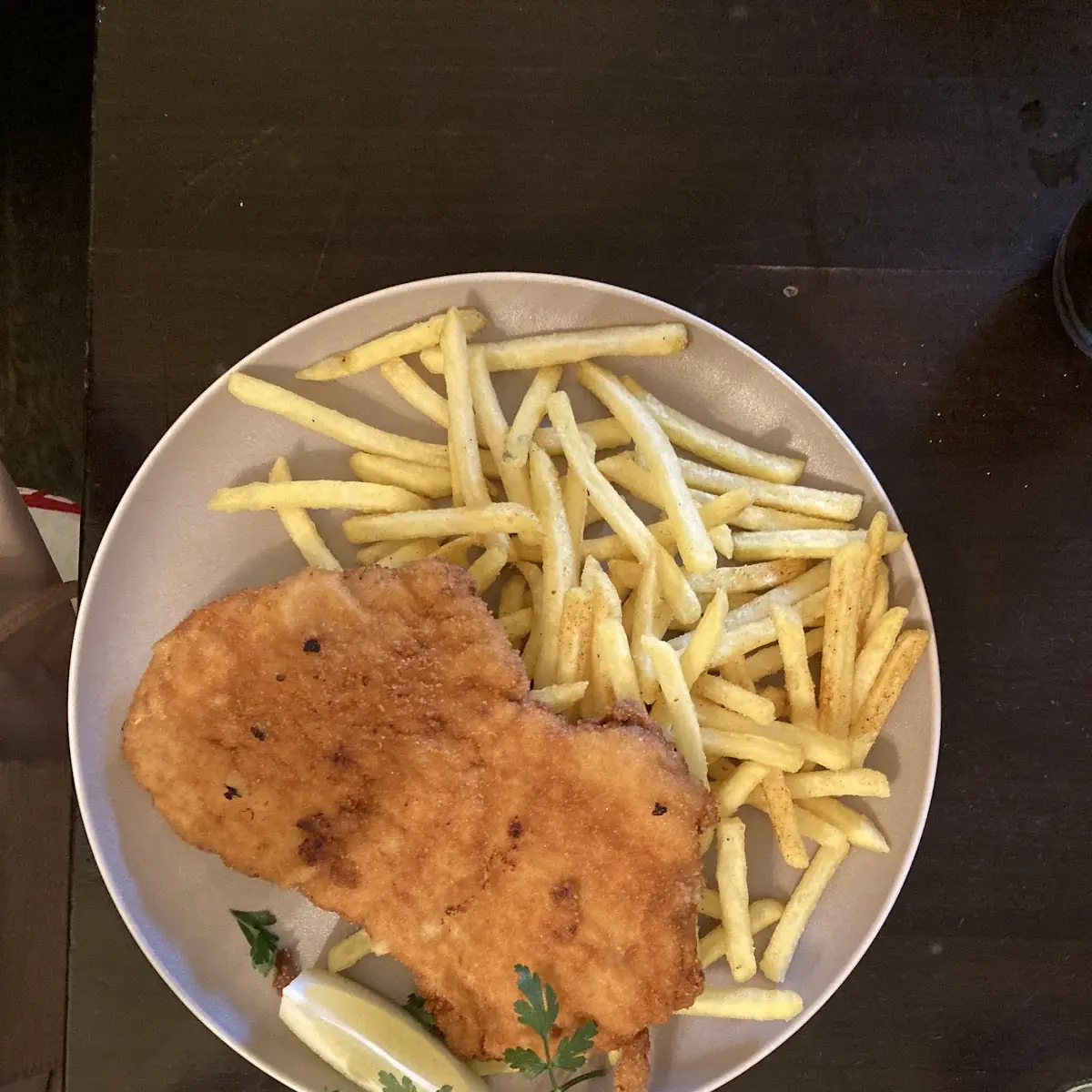 Schnitzel Con Patatine Alla Paprika