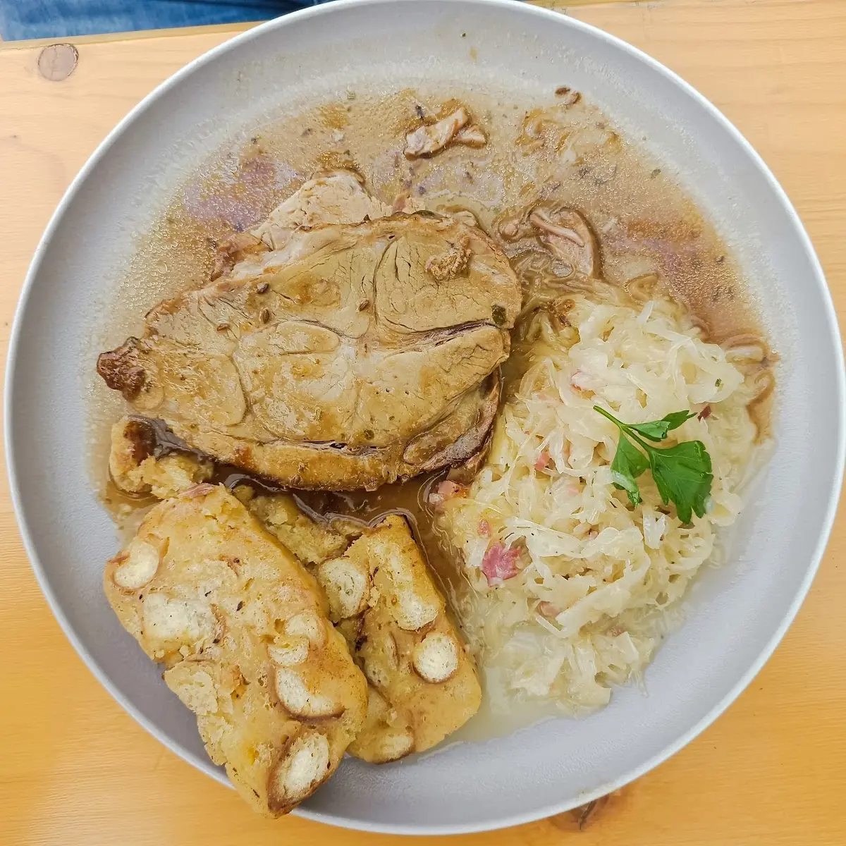 Schweinbratl