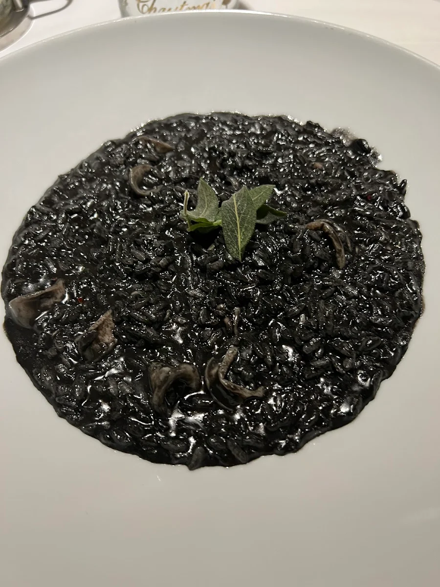 Risotto Nero Mit Pulpo