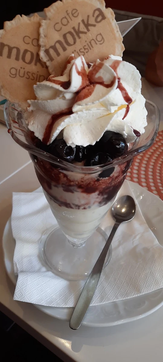 Amarenabecher