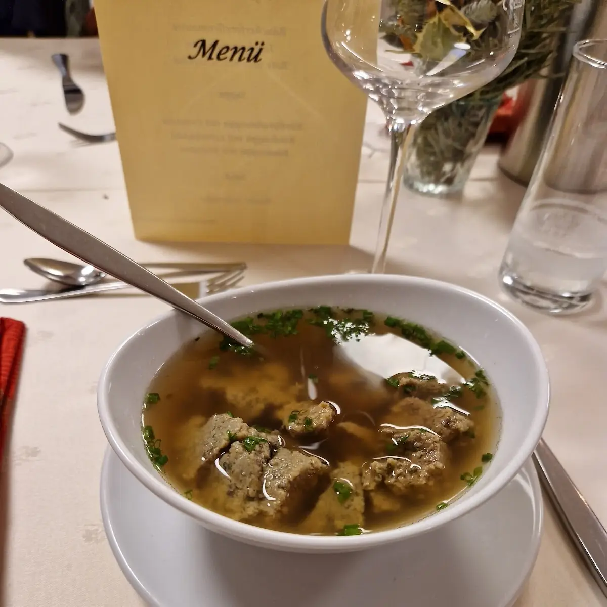 Leberknötel Suppe