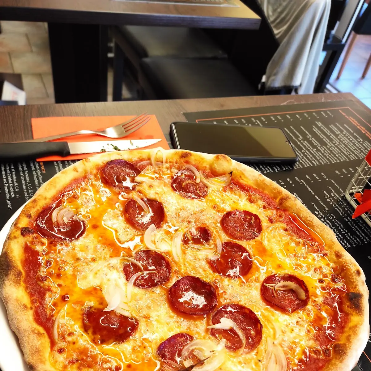 Pizza Salamino