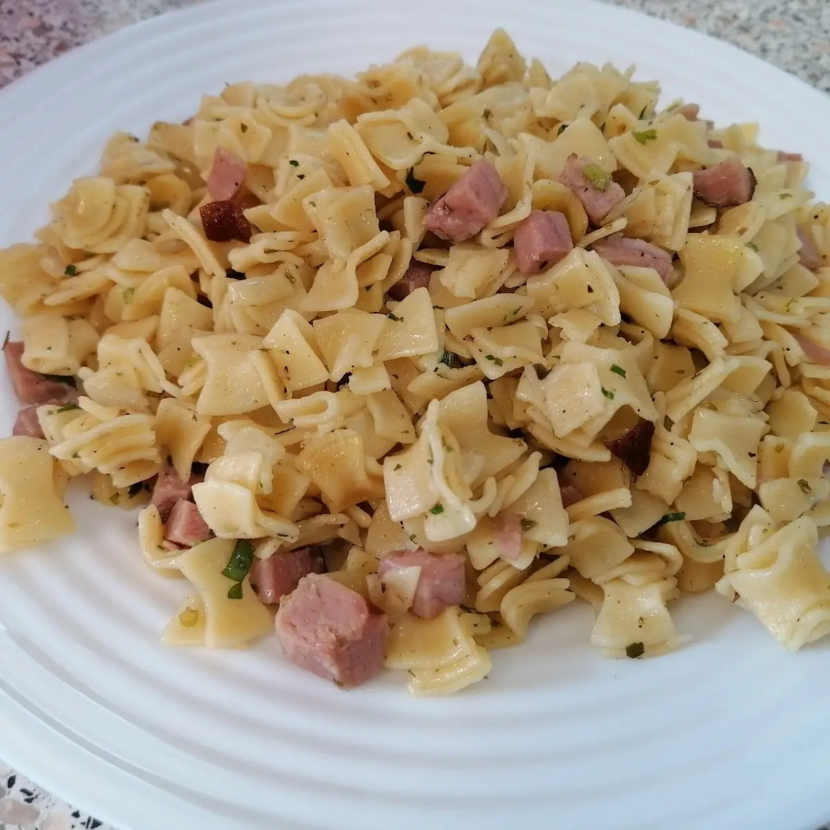 Schinkenfleckerl