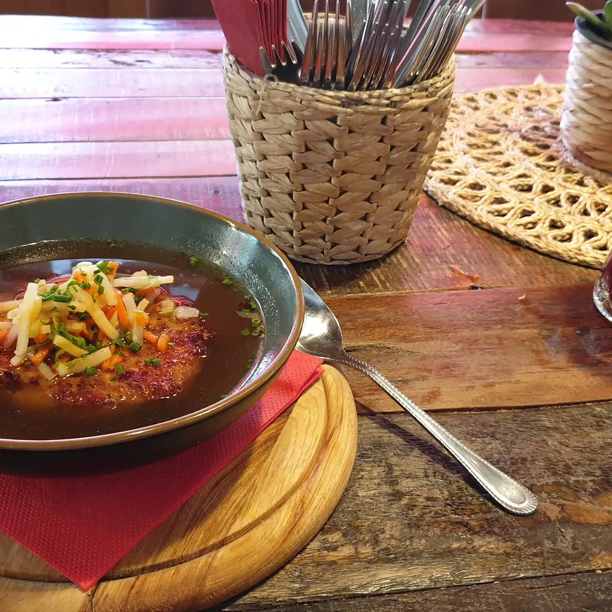 Kaspressknödel Mit Suppe