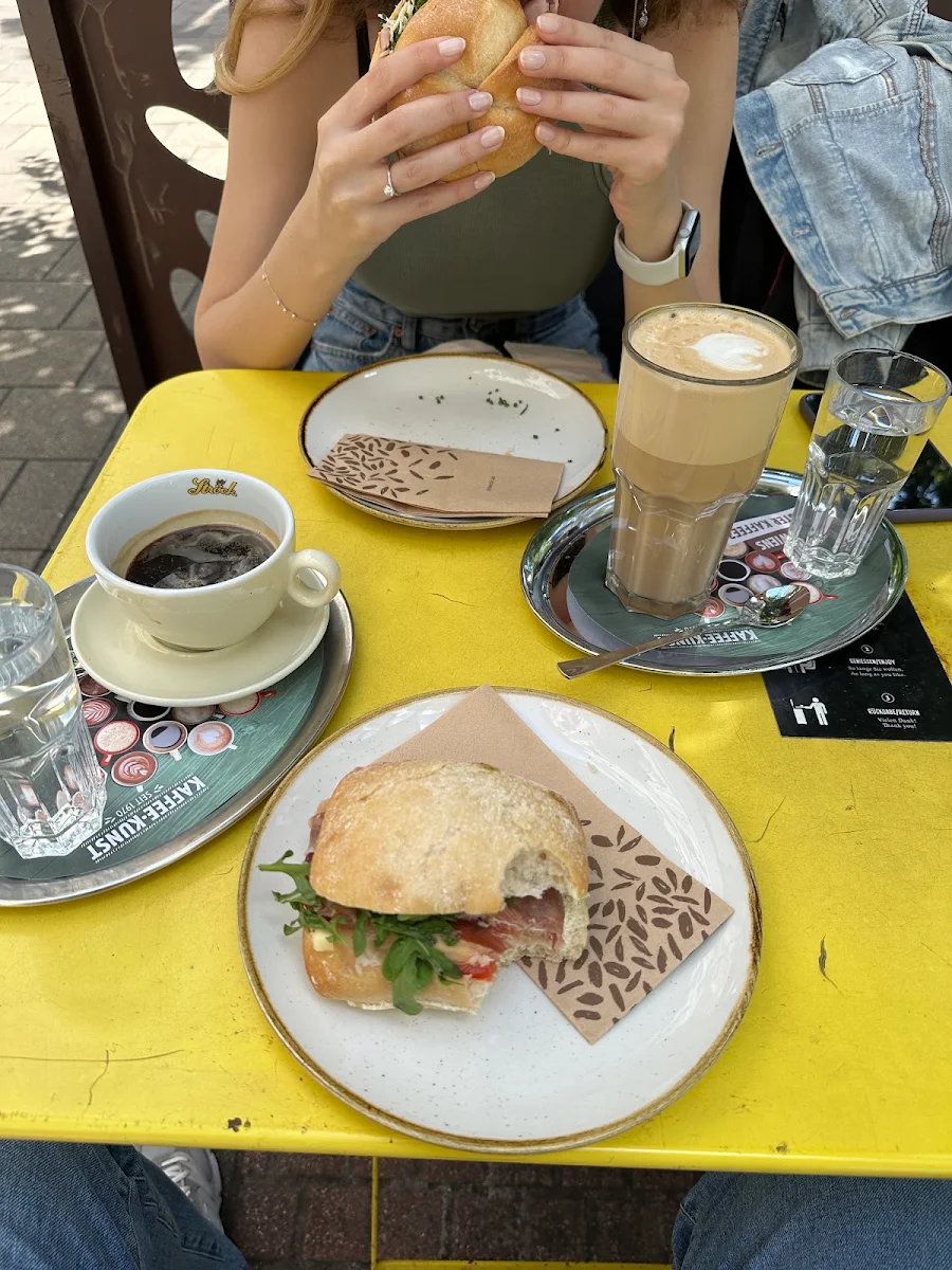 Sandwiches Americano