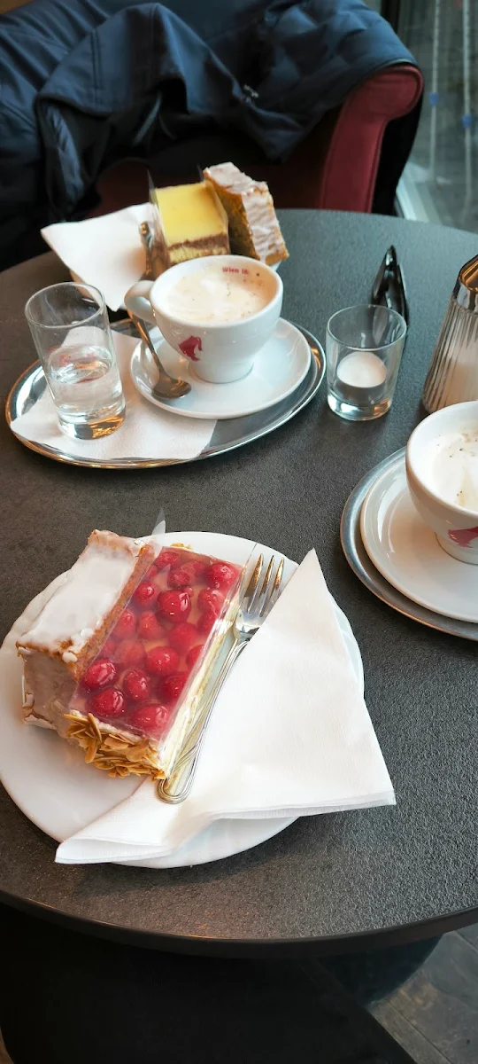 Himbeerschnitte