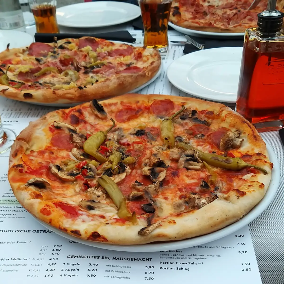 Pizza Speciale