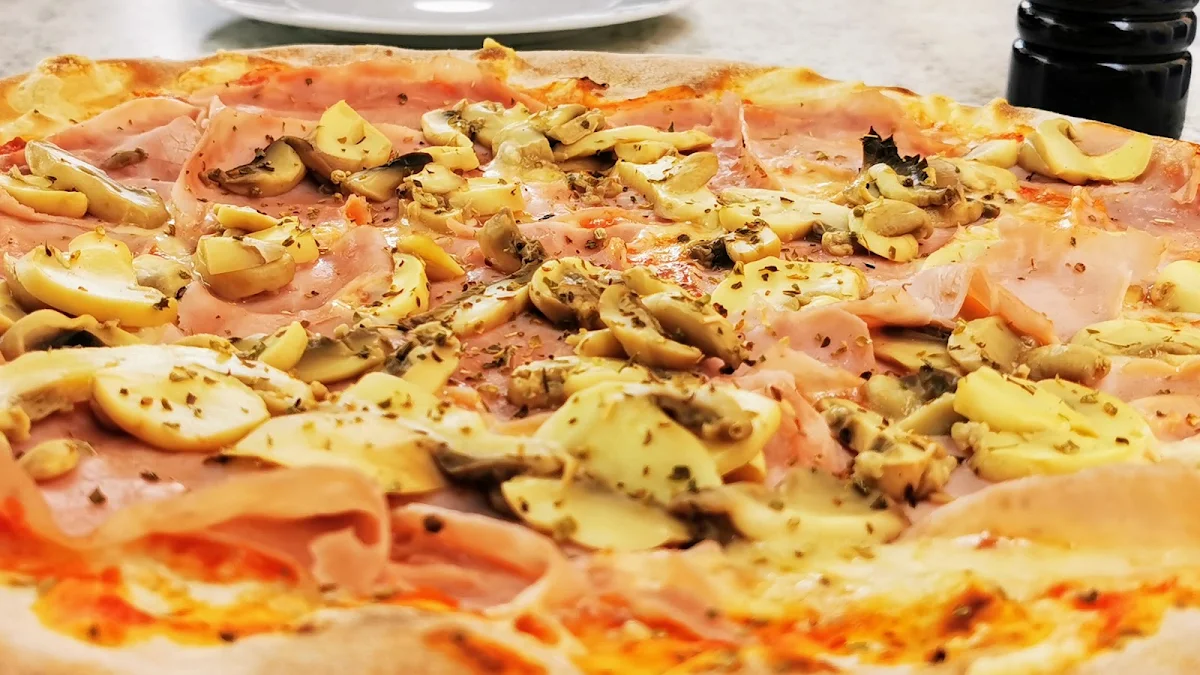 Schinkenpizza Mit Champignons