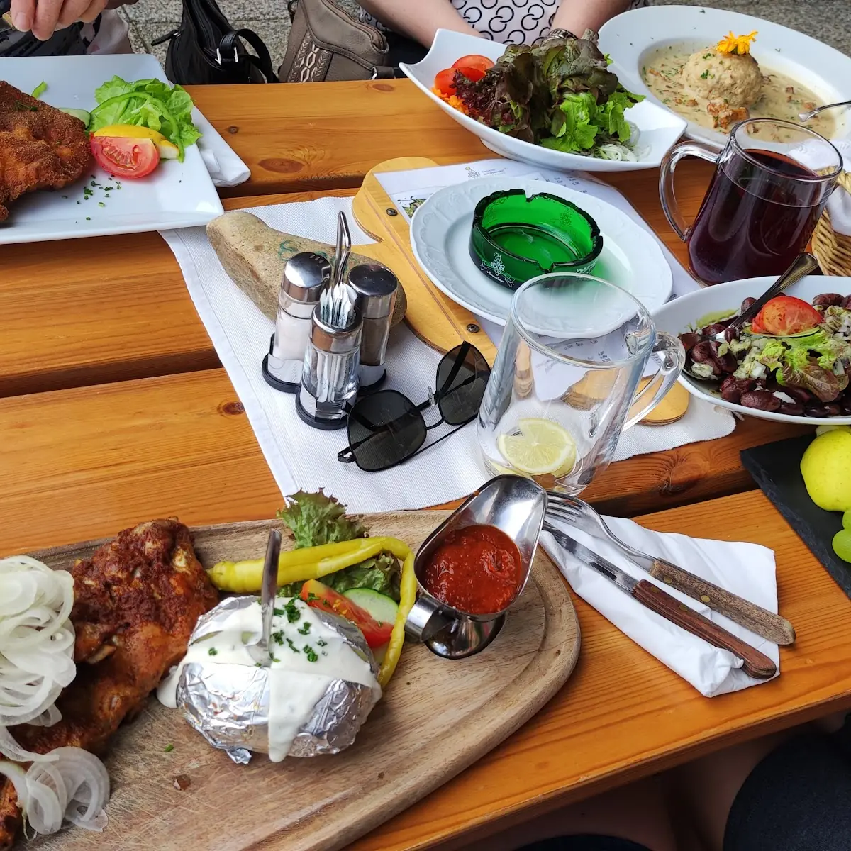 Kleine Portion Ripperl