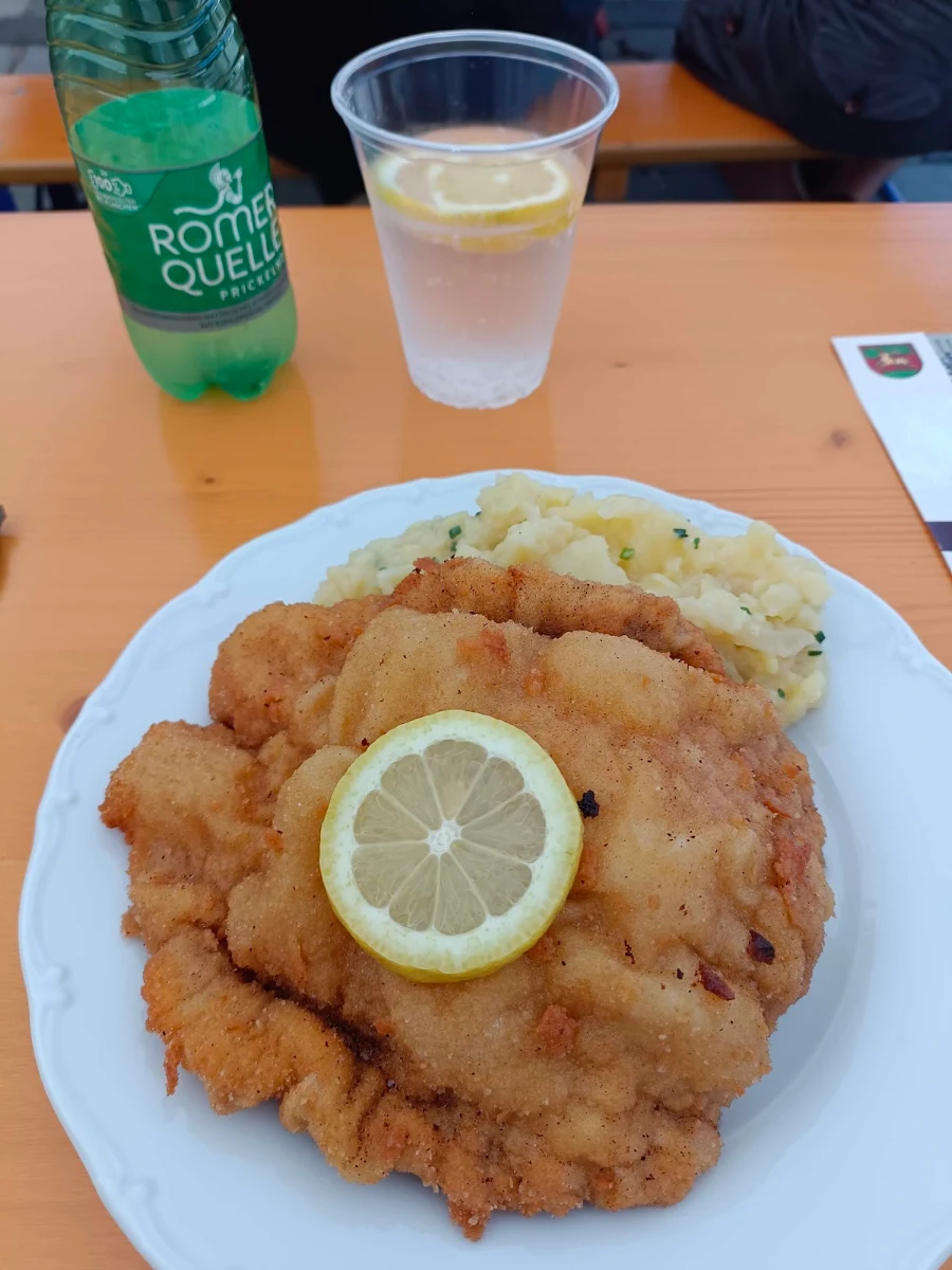 Wiener Schnitzel Mit Kartoffelsalat