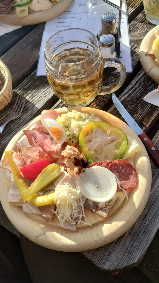 GR Brettljause