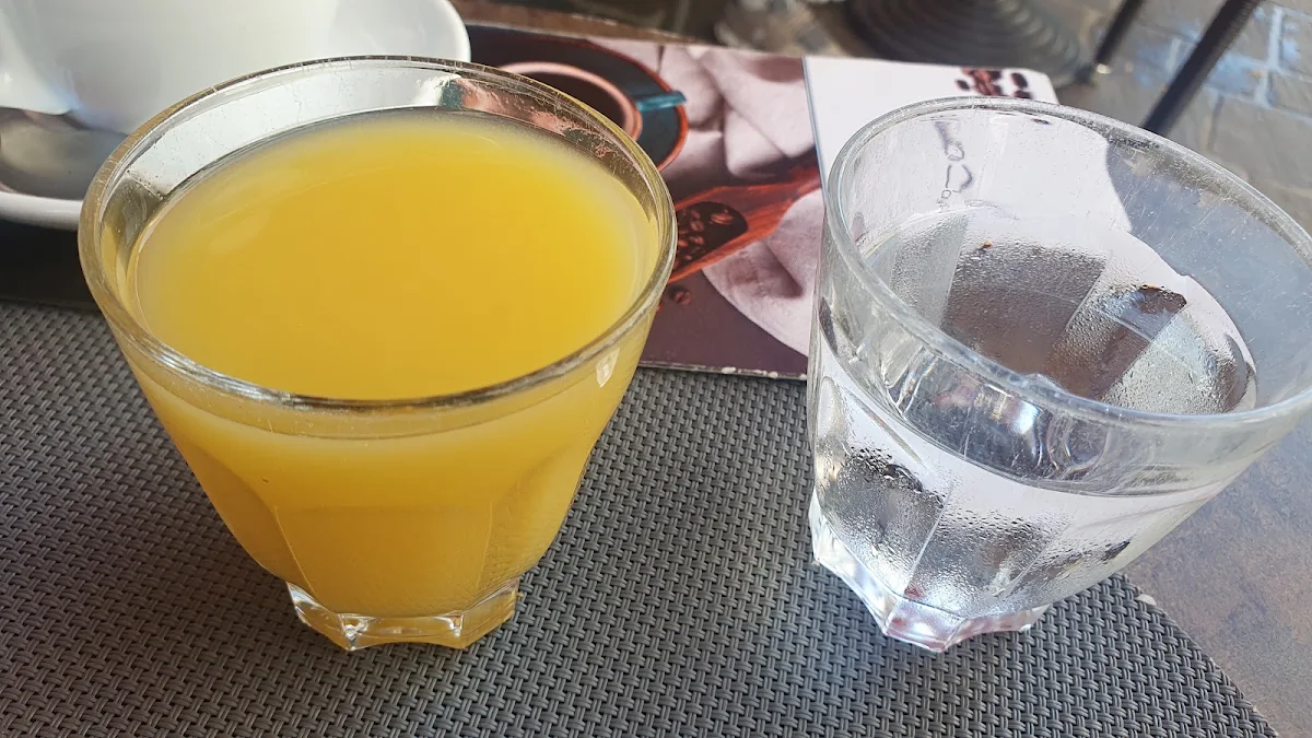 Saft Und Wasser