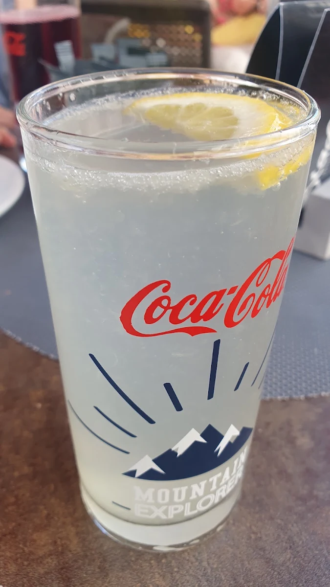 Zitronensoda