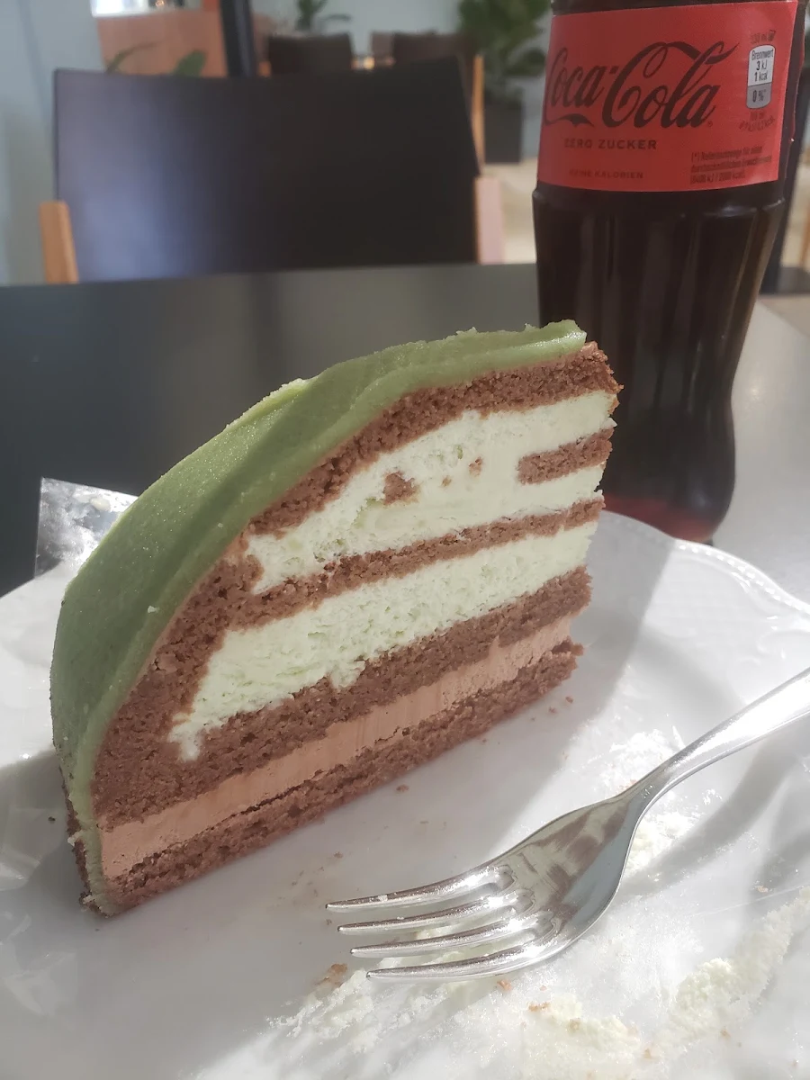 Mozart Cake
