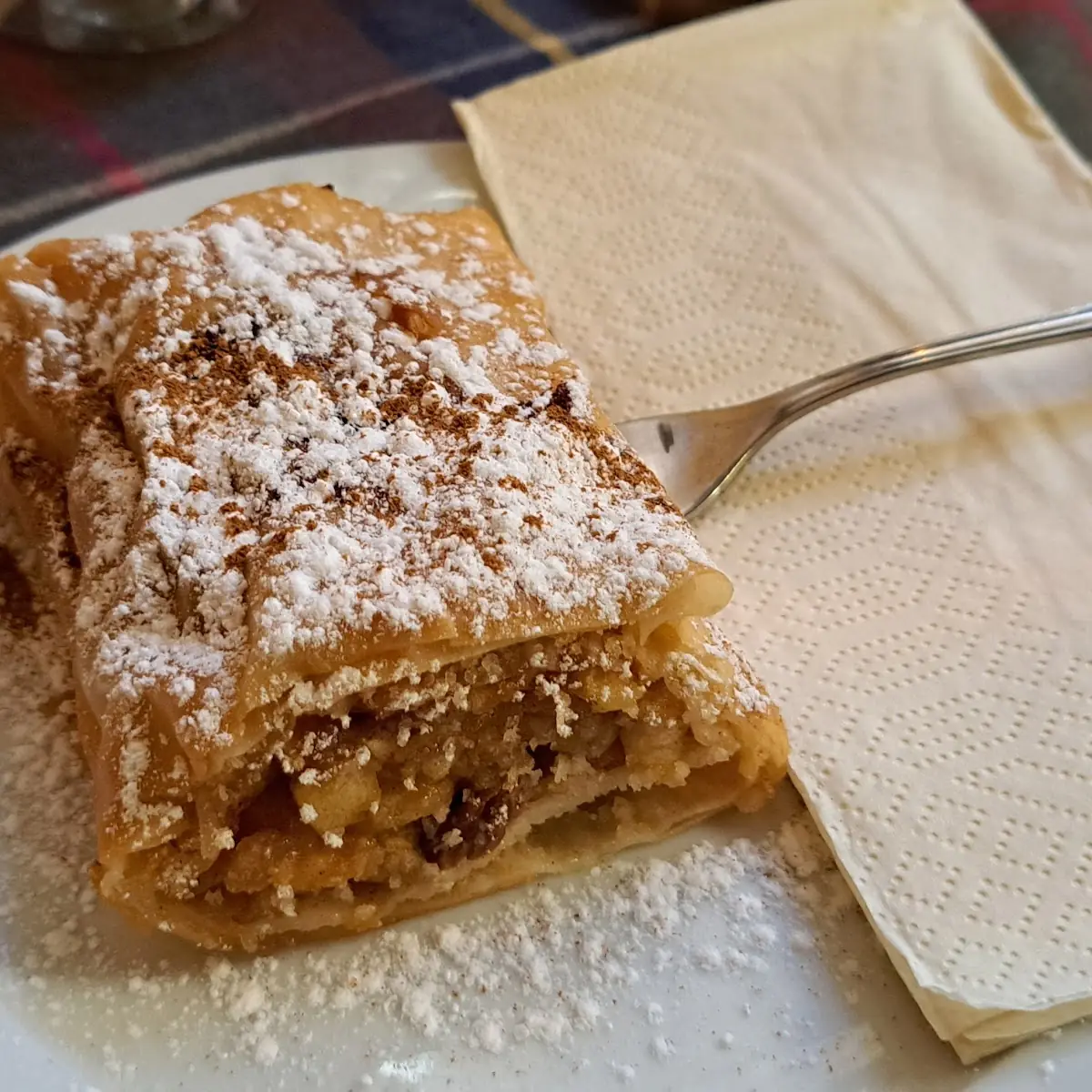Apfelstrudel