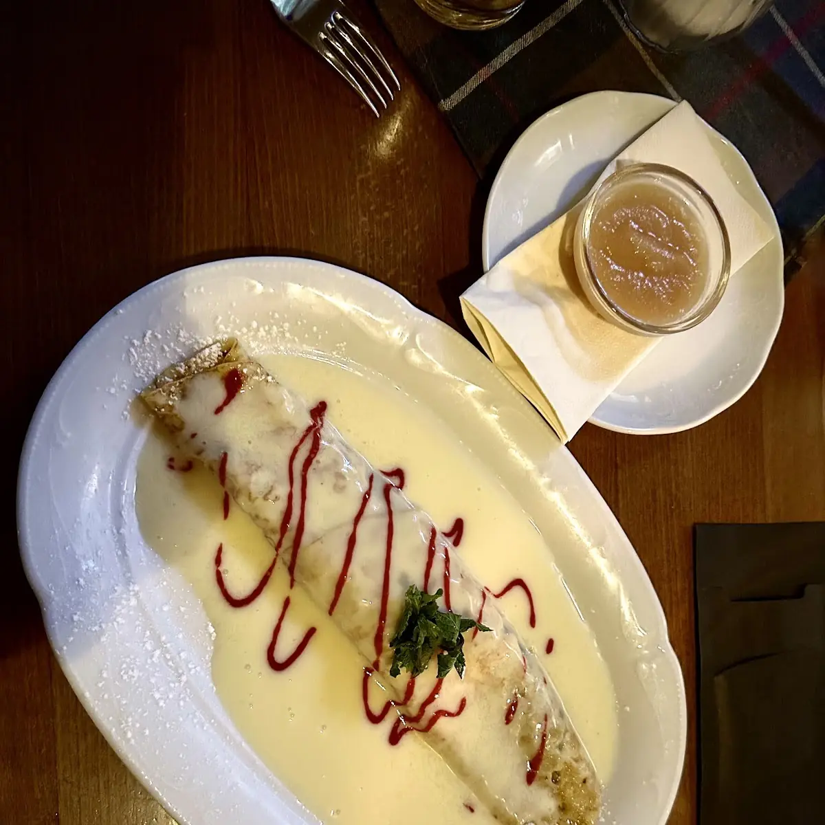 Milchrahm Strudel