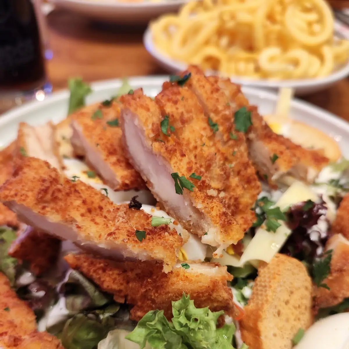 Crispy Chicken Salad