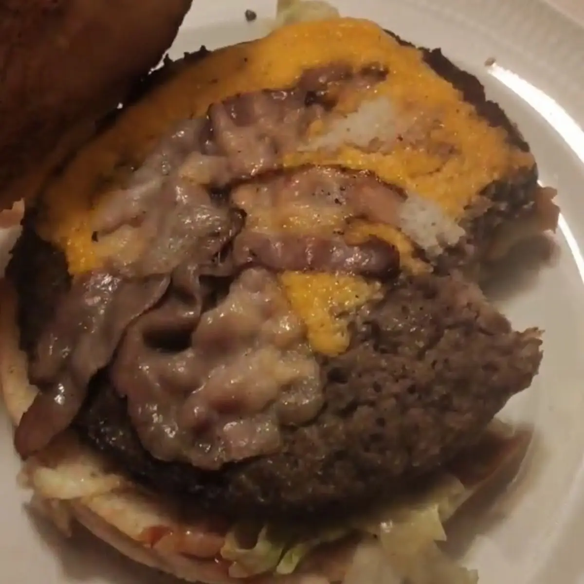 Cheese Bacon Burger