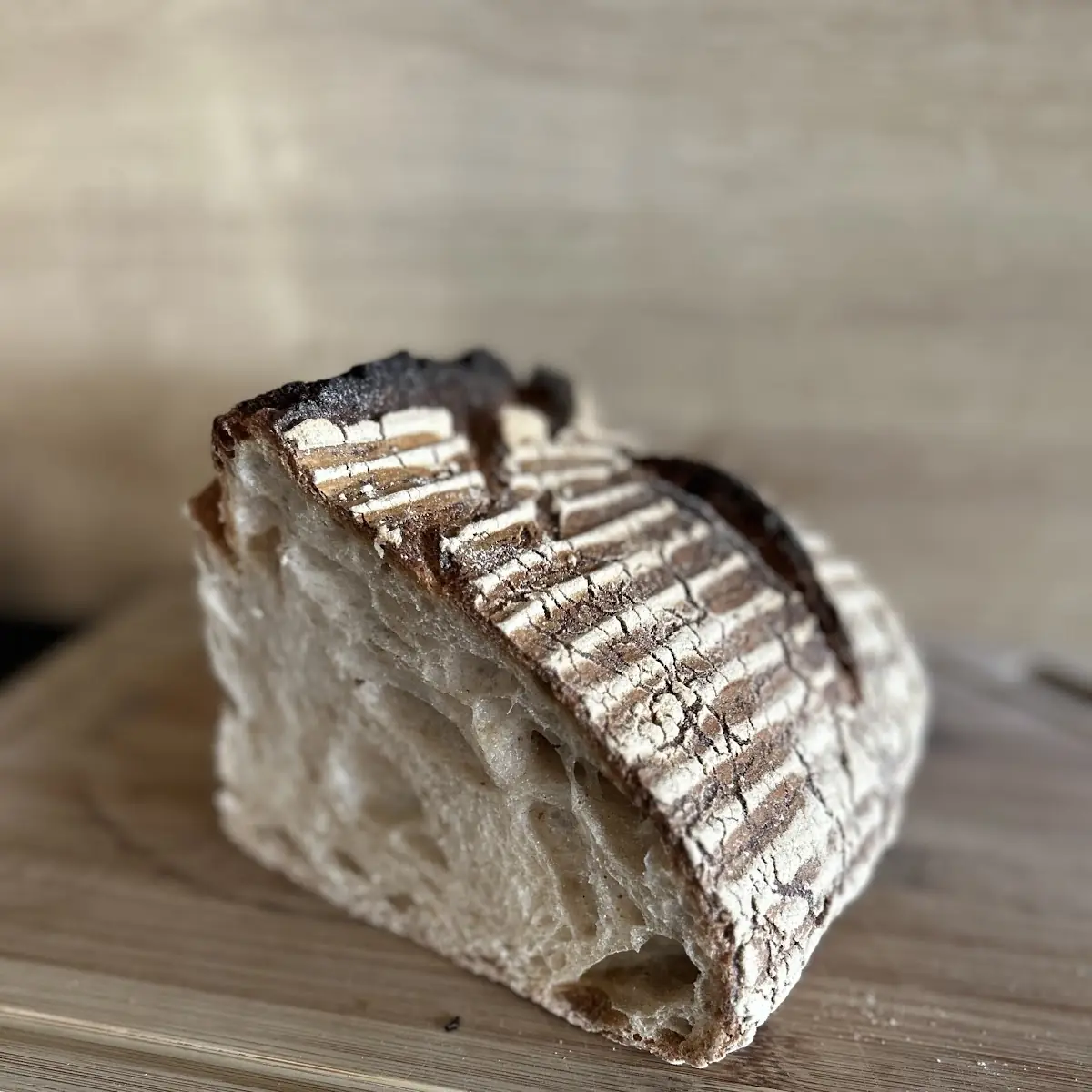 Sauerteig Brot