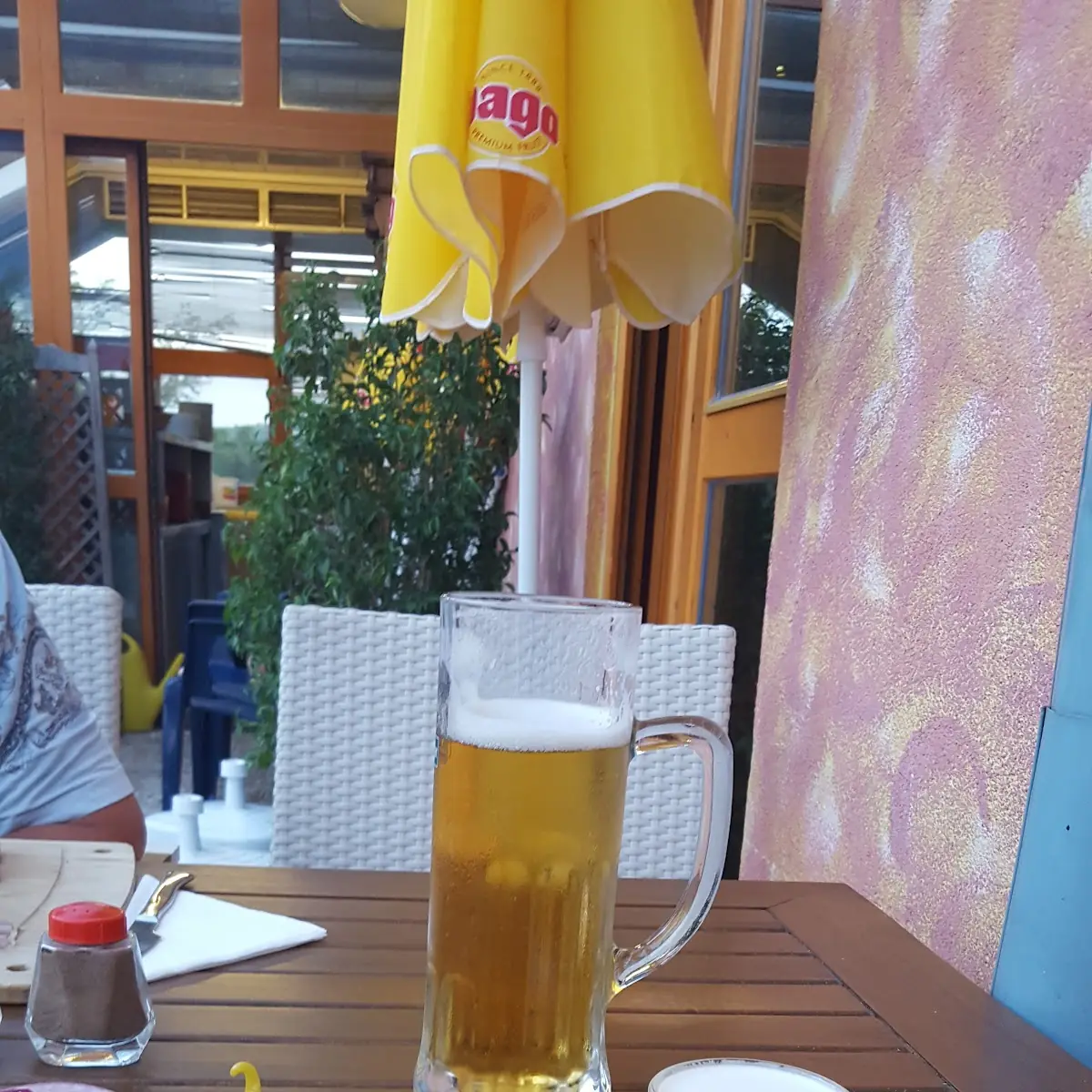 Grillteller Mit Gemüse Und Pommes Frites