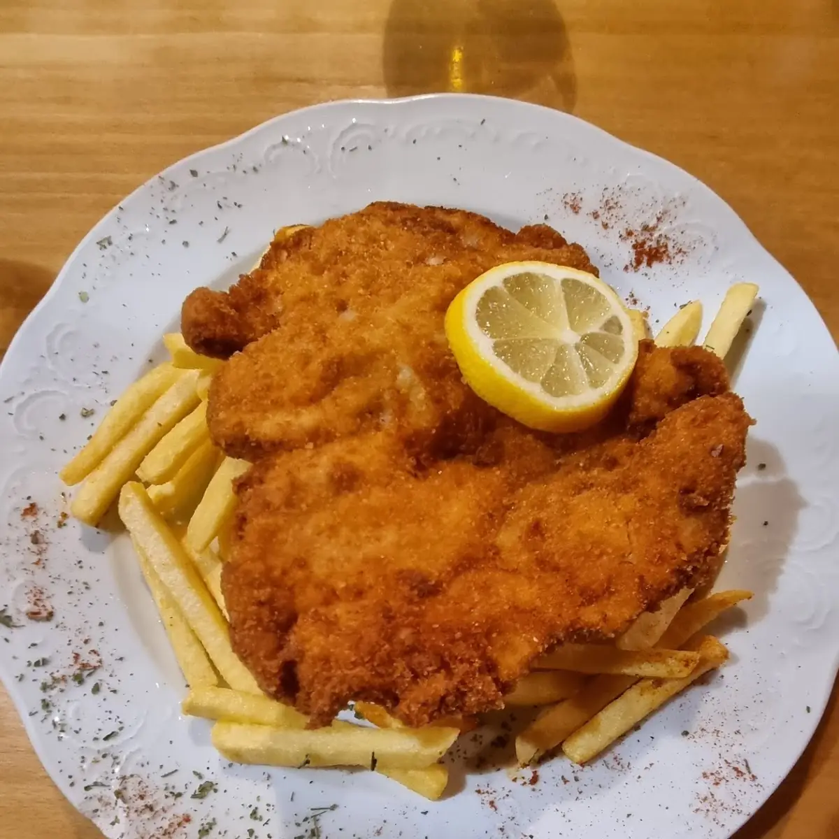 Schnitzel Mit Pommes