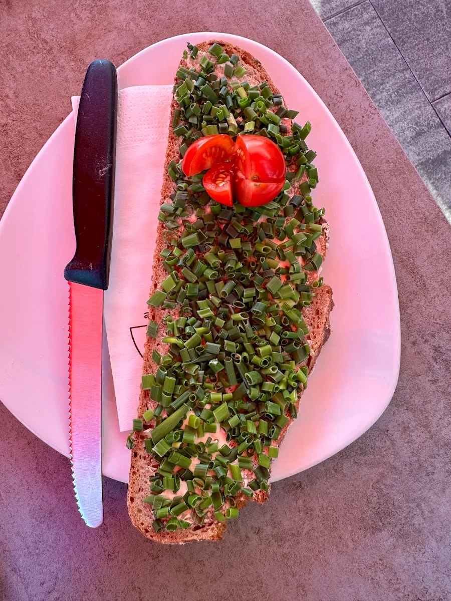 Lava Brot