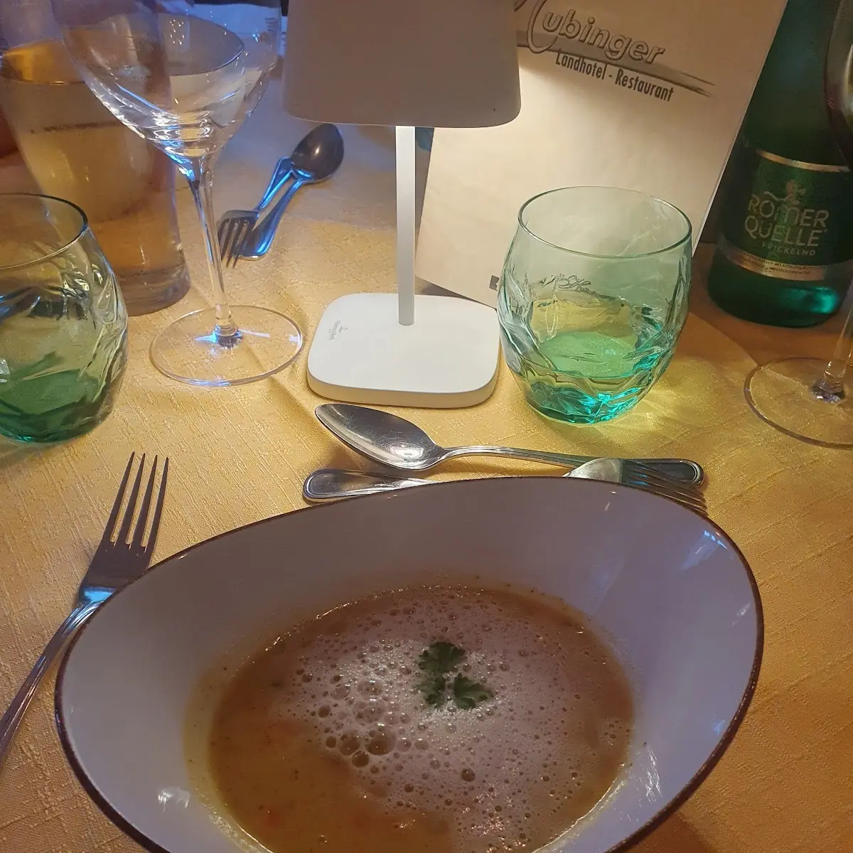 Erdäpfel-gemüsesuppe