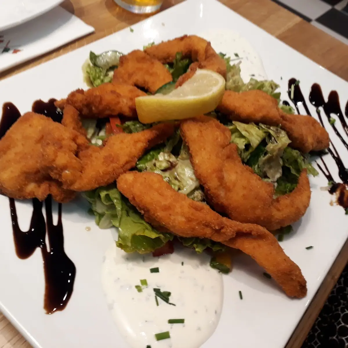 Hühnerstreifen Salat