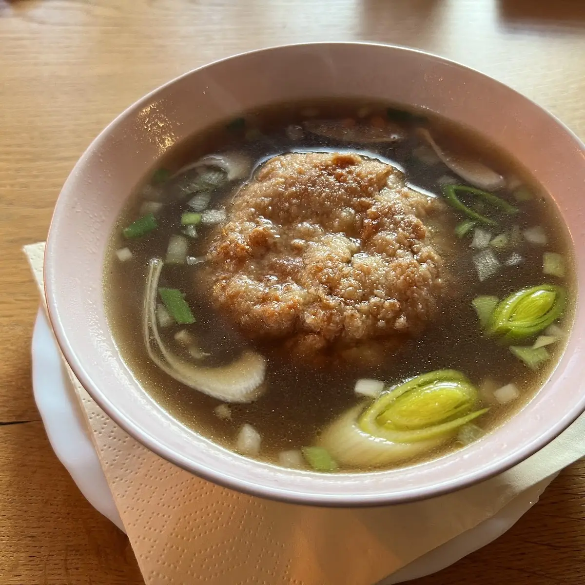 Kaspressknödel Suppe
