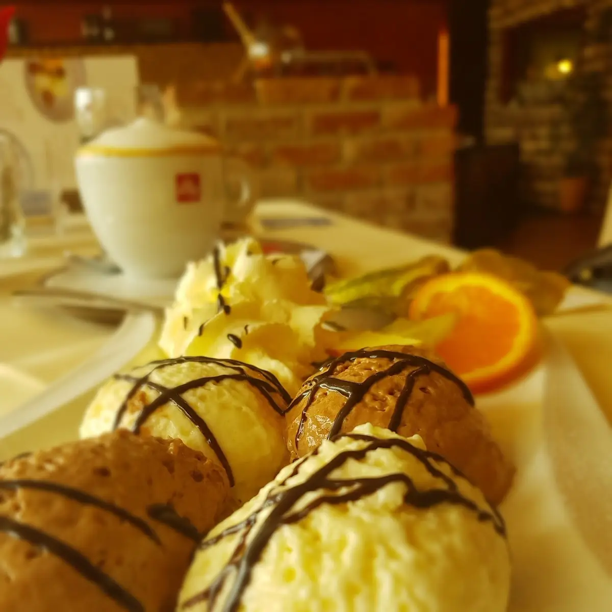 Mousse Au Chocolat