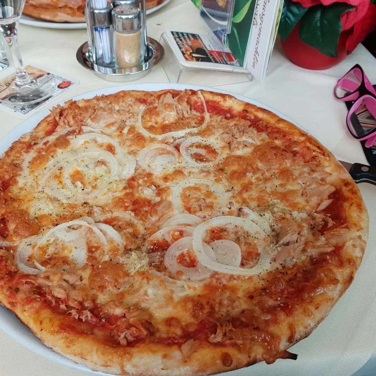 Pizza Tonno Klein