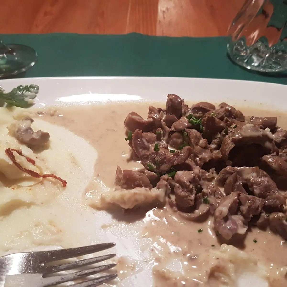 Saure Kalbsnieren