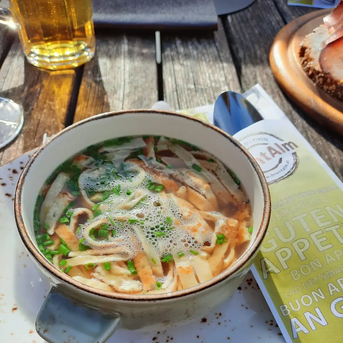 Kräftige Rindssuppe