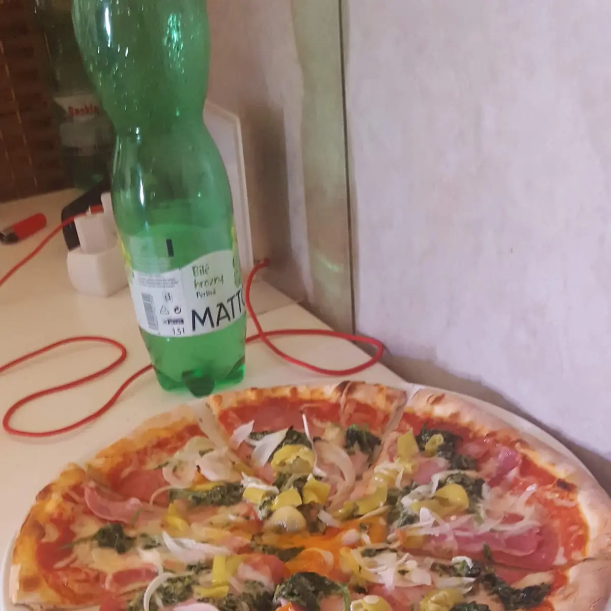 Vlastní Pizza Mario
