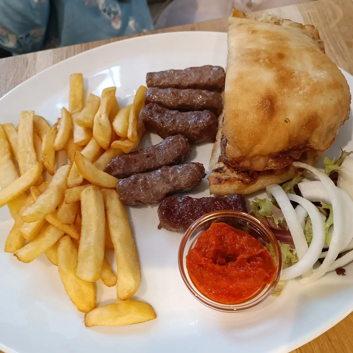 Cevapcici
