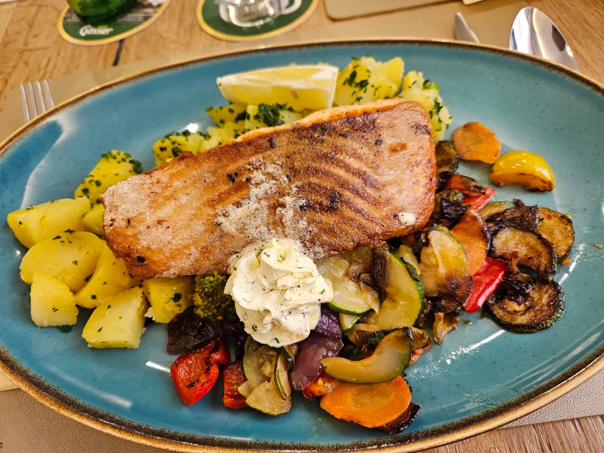 Gegrillter Lachs Mit Grillgemüse