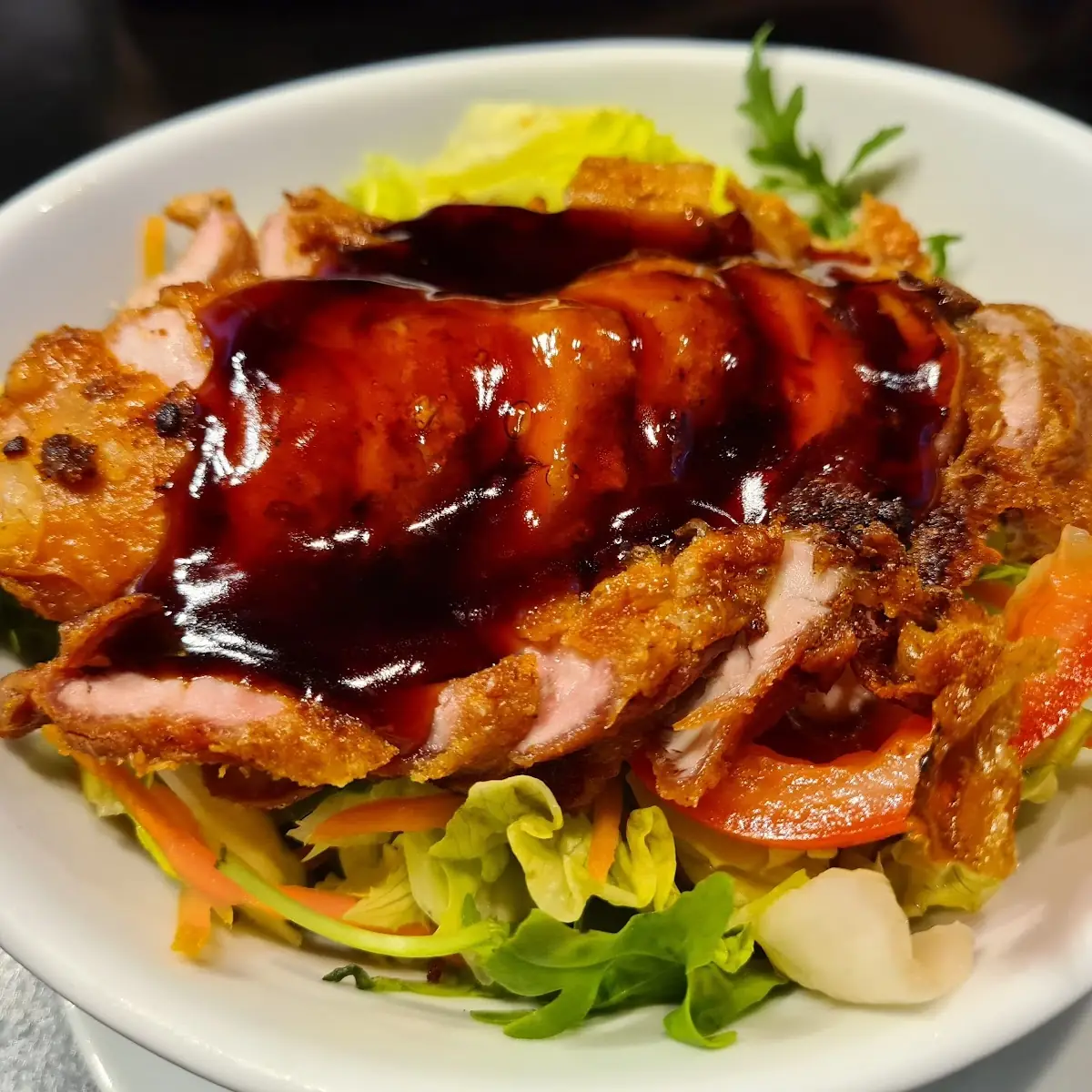 Teriyaki Hähnchen Auf Salat