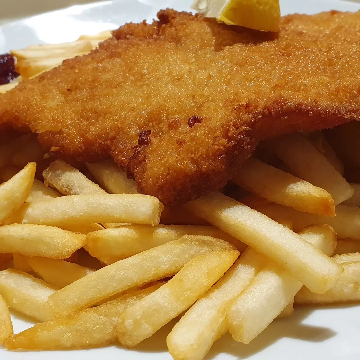 Schnitzerl Mit Pommes