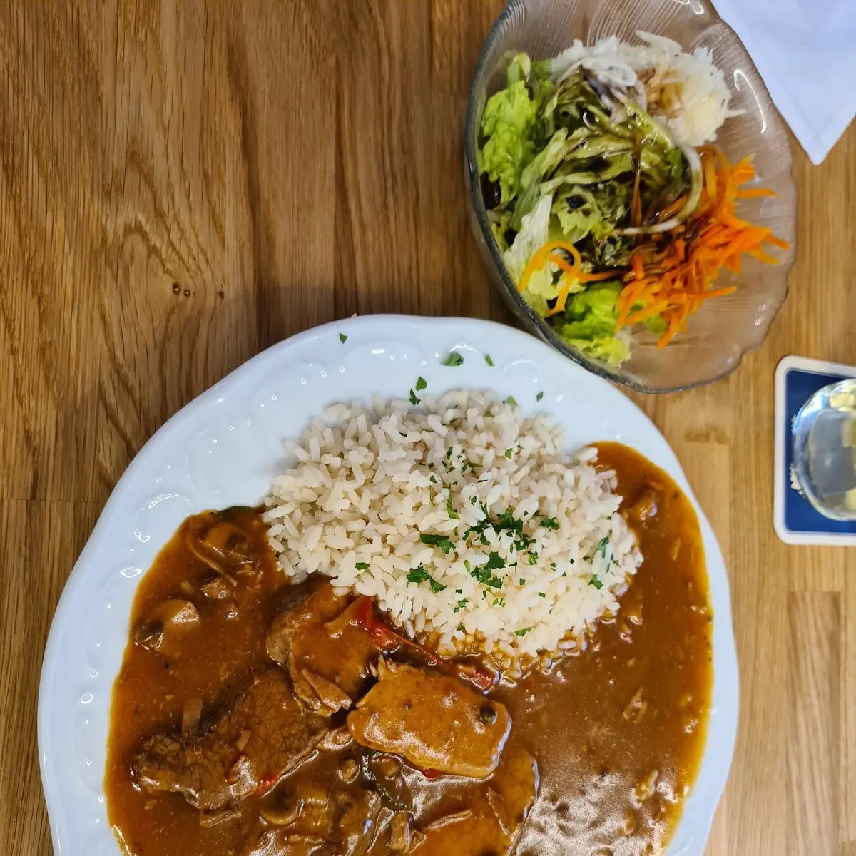 Champignonschnitzerl Mit Erbsenreis