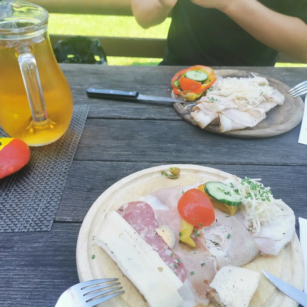 Belegtes Brot Und Most