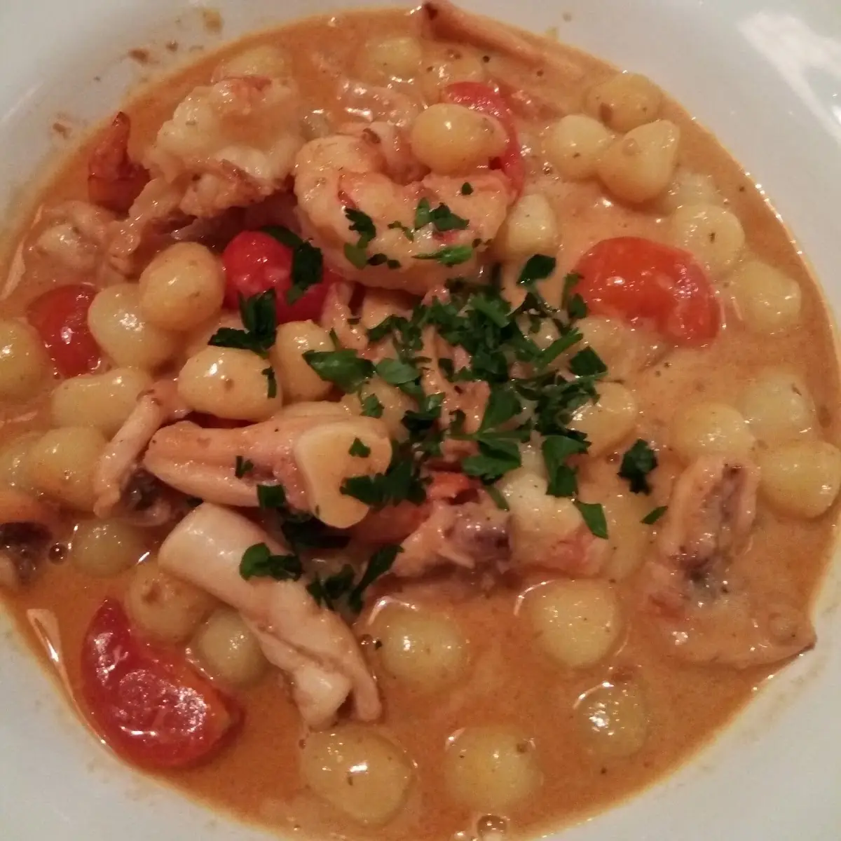 Gnochi Cu Calamari Si Creveti
