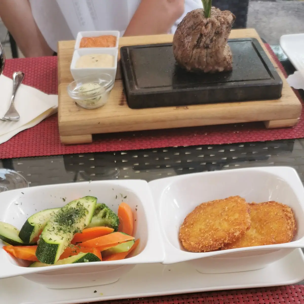 300g Steak Vom Heissen Stein