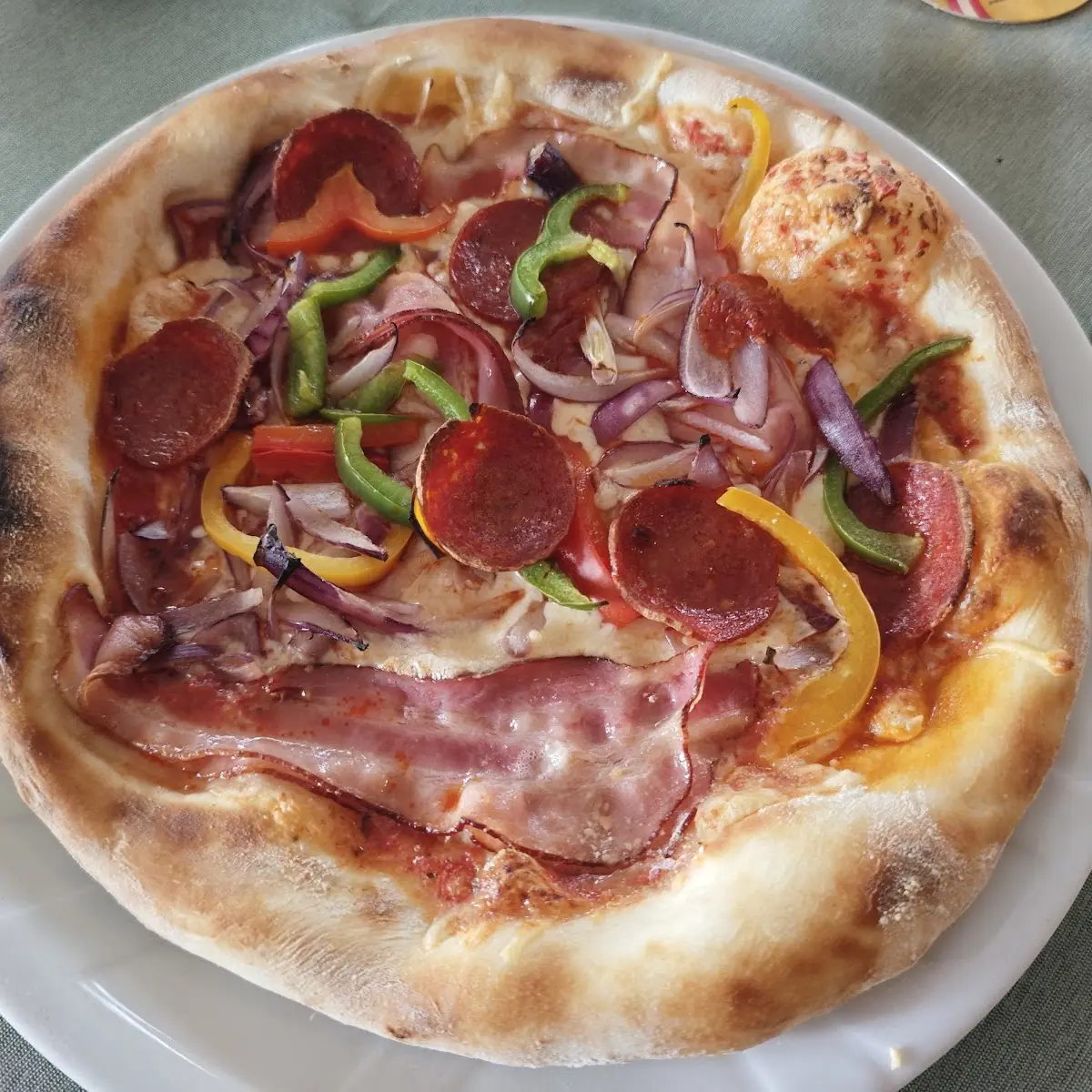 Kleine Pizza Piroschka