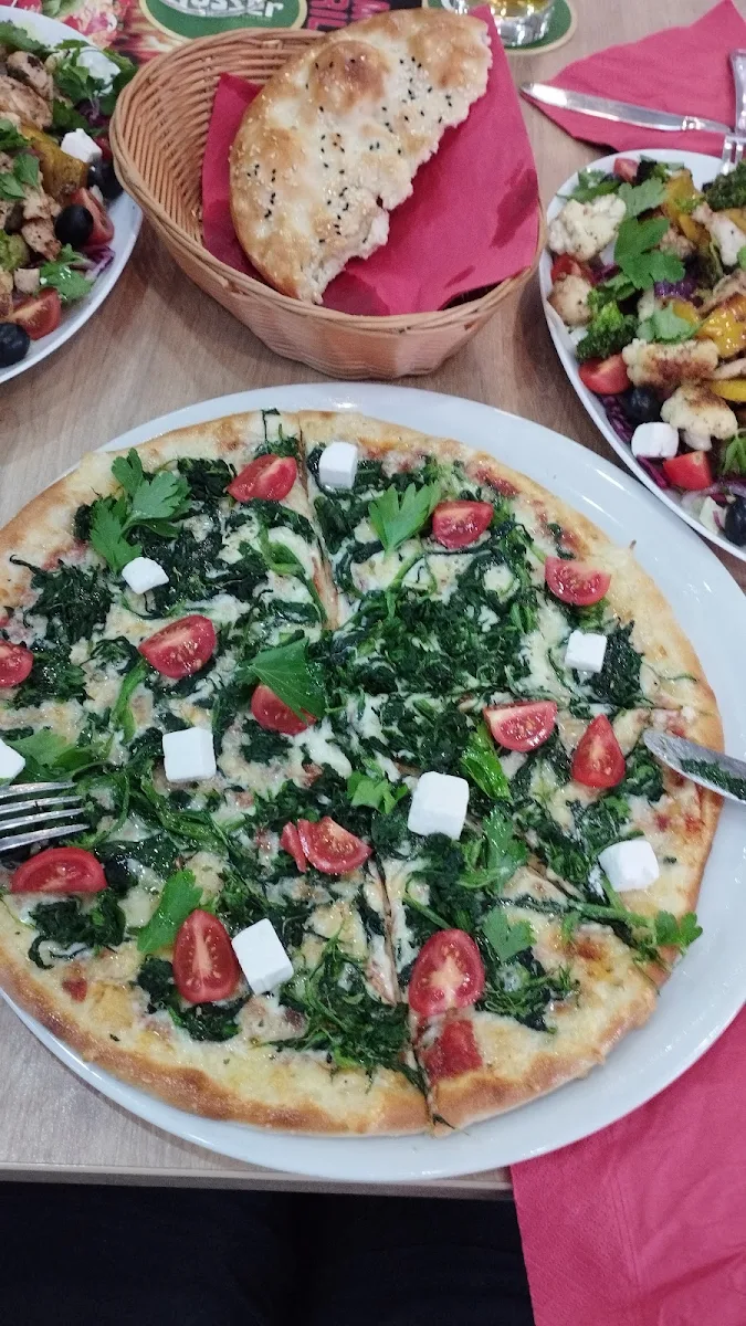 Spinat Pizza